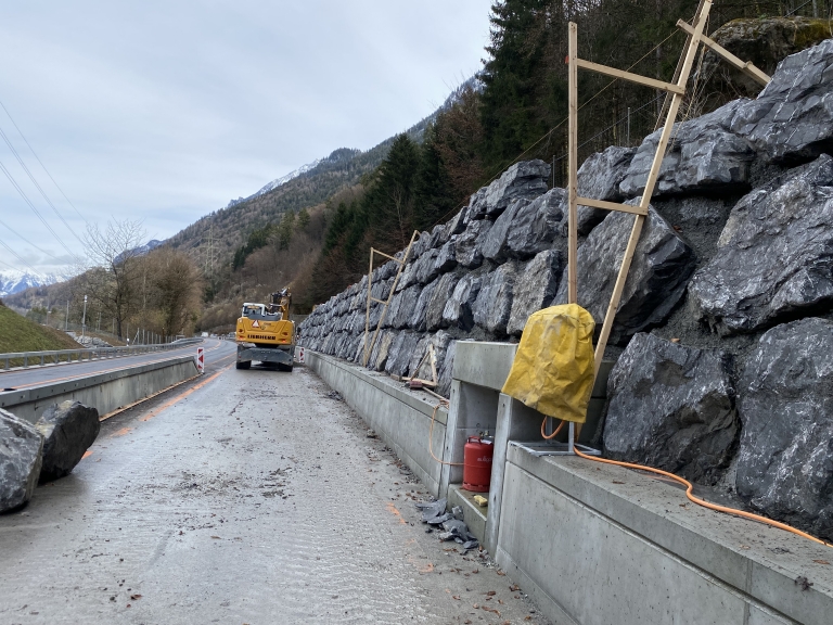 20220222_B103_Erstellen-Blocksteinmauer