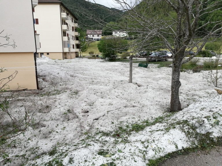 Sonceboz_Oberflaechenabfluss-und-Hagel