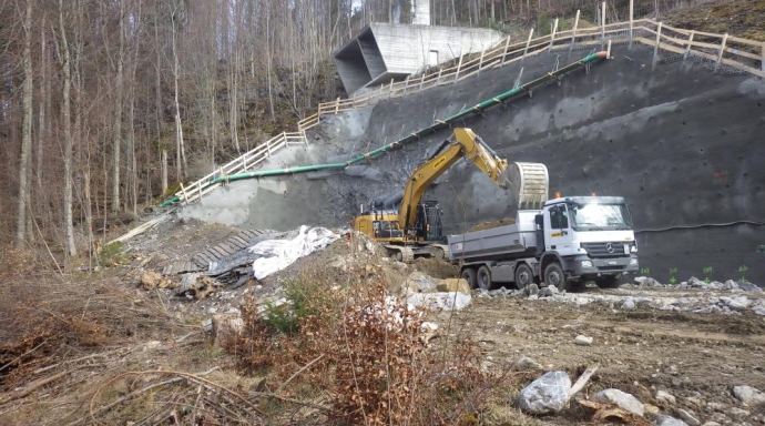 N8 Neubau Fluchtstollen Senggtunnel und
Sicherheitsstollen Chüebalm- und Giessbachtunnel - Bild 2