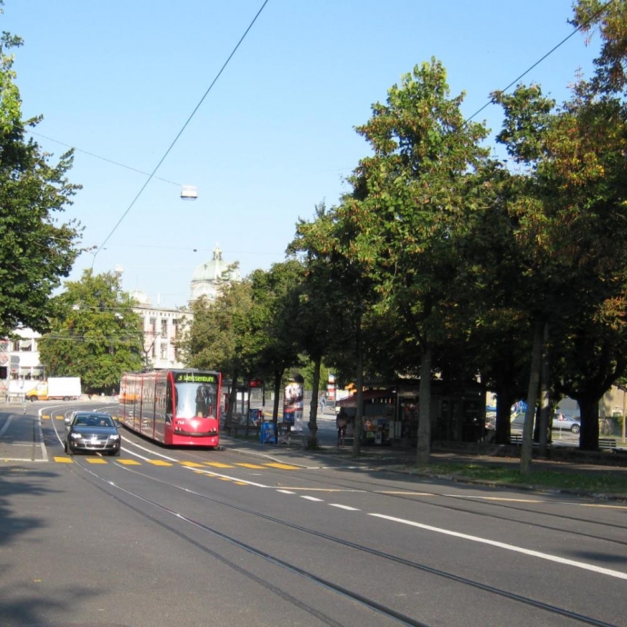 Helvetiaplatz Bern
Gleiserneuerung mit notwendigen Anpassungen